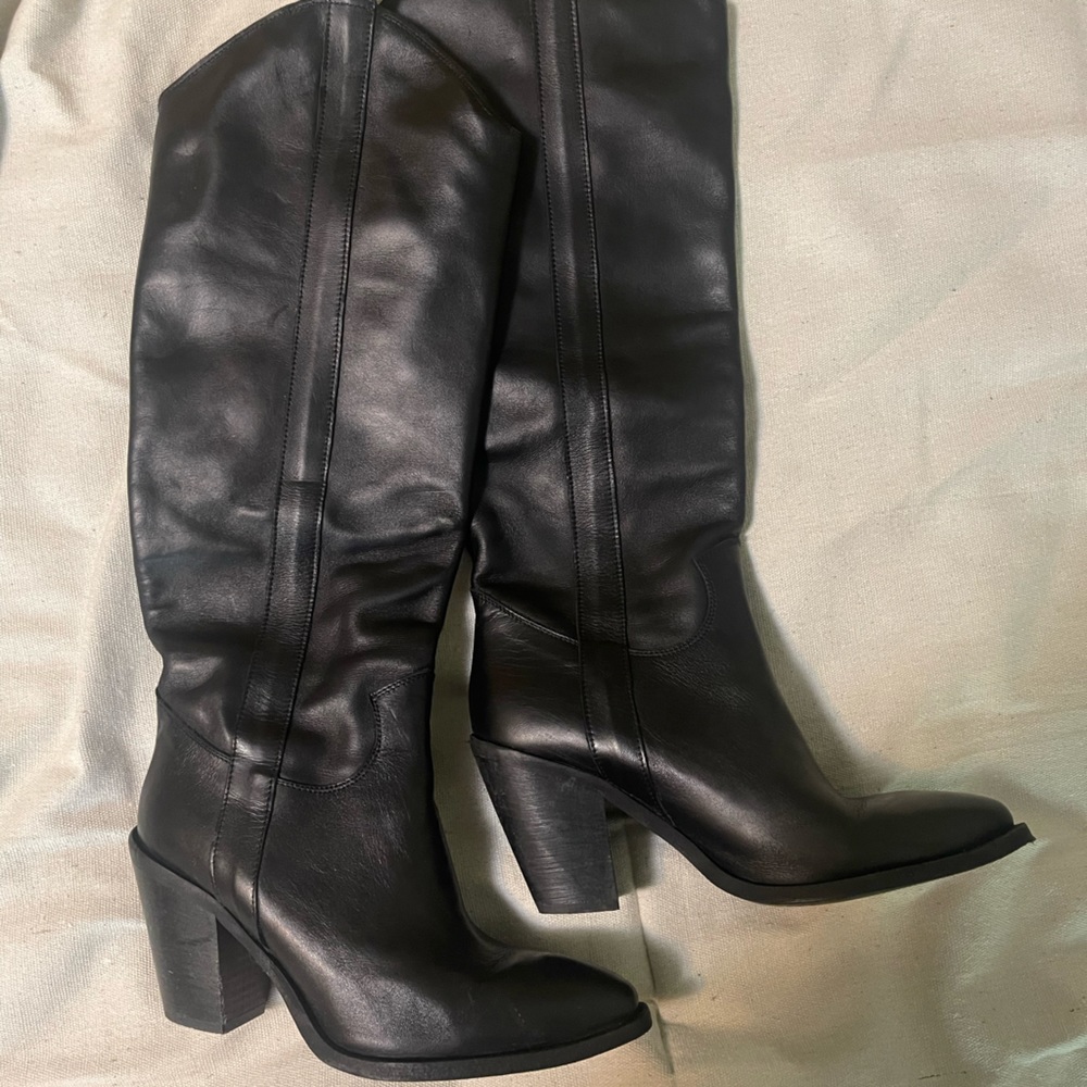 Divine Follie Western Boot